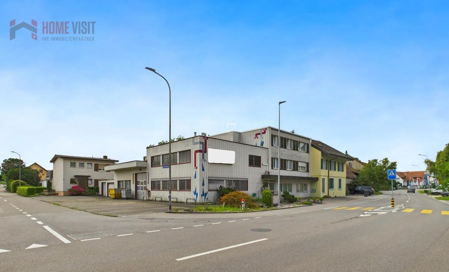 Posizione centrale a Gunzgen - Edificio residenziale e commerciale con potenziale di rendimento - Foto 1 di 14