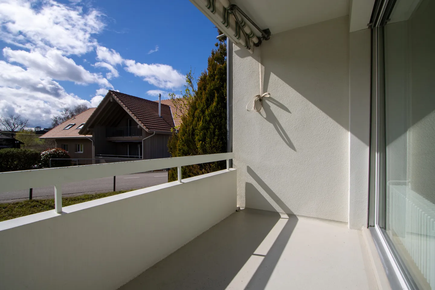 Appartamento moderno di 4,5 stanze al piano rialzato a Kallnach - Foto 10 di 10