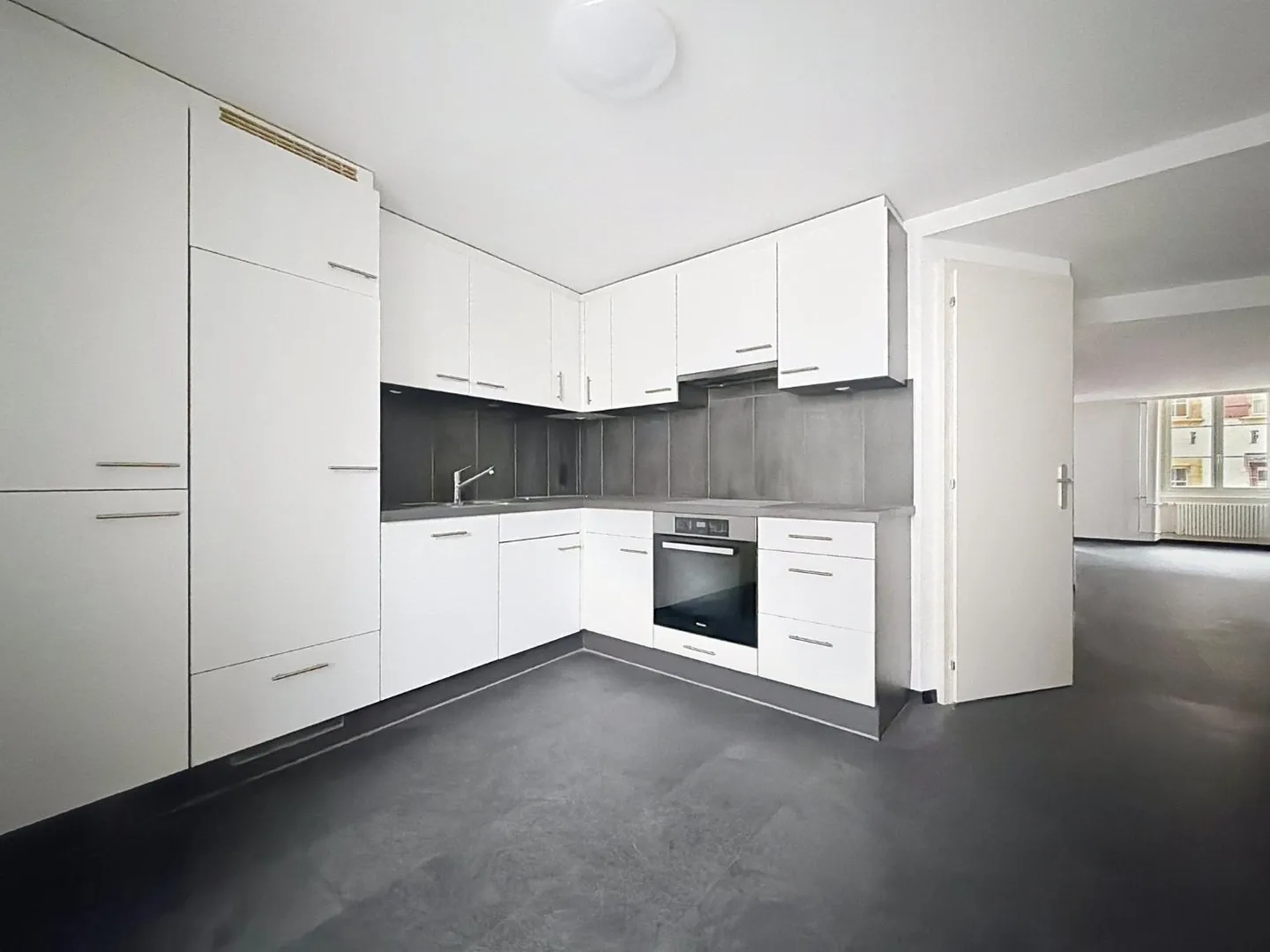 2,5-Zimmer-Wohnung im 1. Stock - Foto 2 von 6