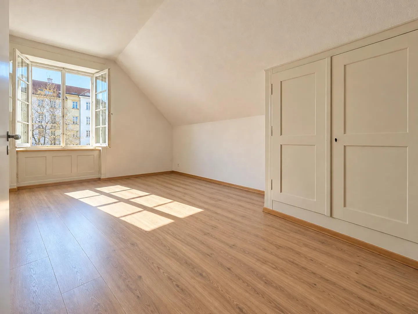 Appartement 3 pièces à l'est - près des hôpitaux - Photo 5 sur 8