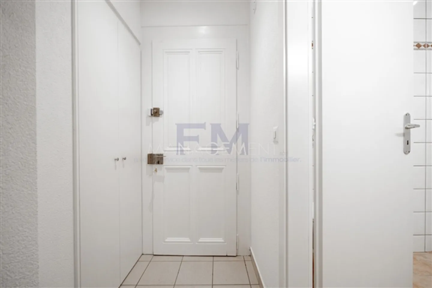 Saint Jean, rue du Belvédère, appartement 2 pièces au sous-sol, env. 44 m² - Photo 8 sur 9