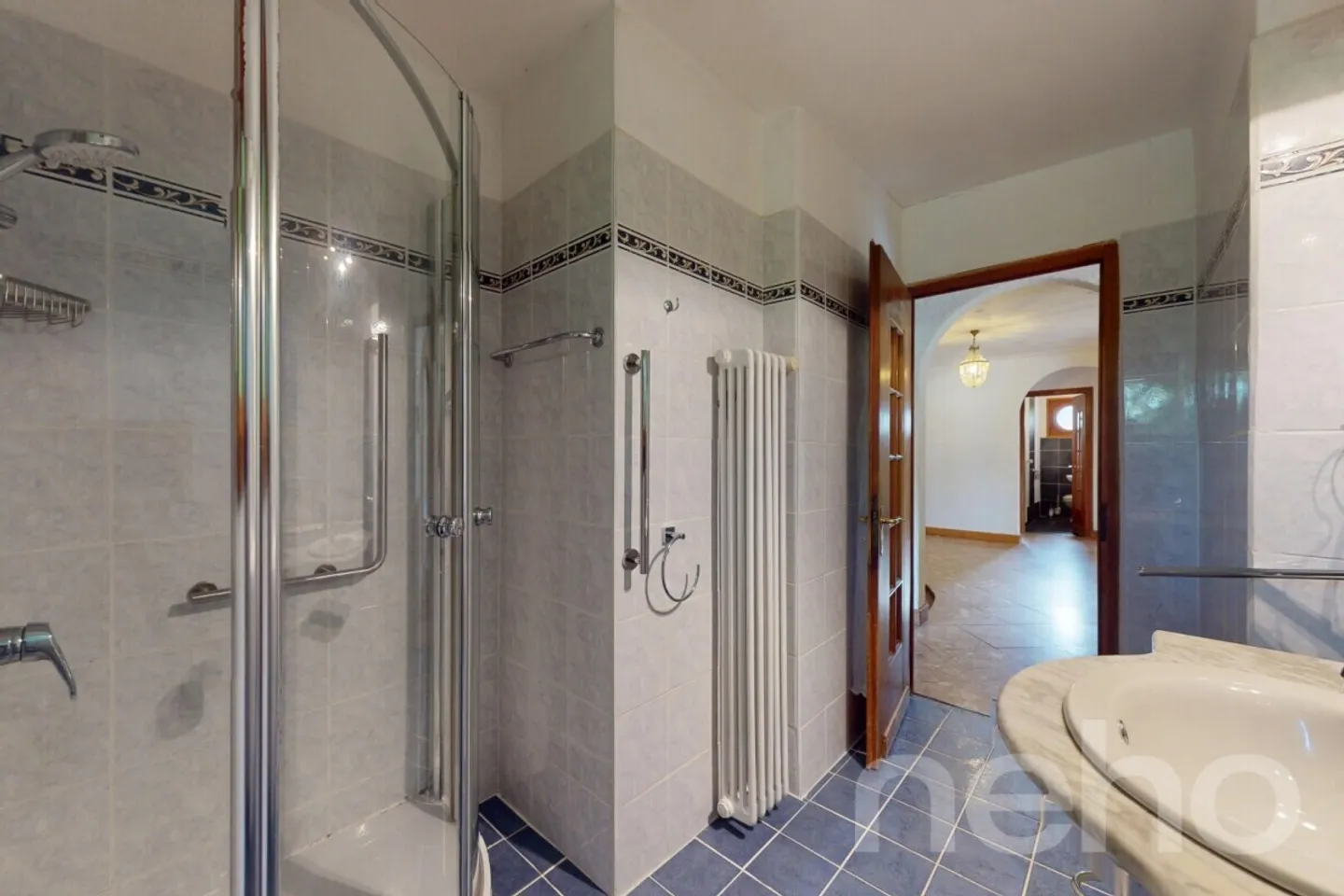 Grande casa con piscina, annessi, chalet e grande potenziale - Foto 10 di 13