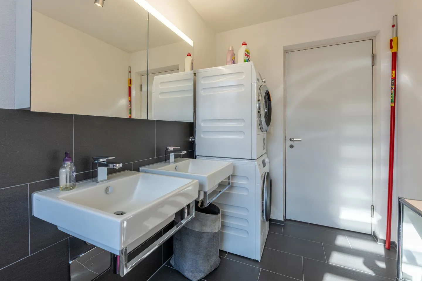 5 1/2 Room Attic Apartment with TOP View - Photo 12 of 17