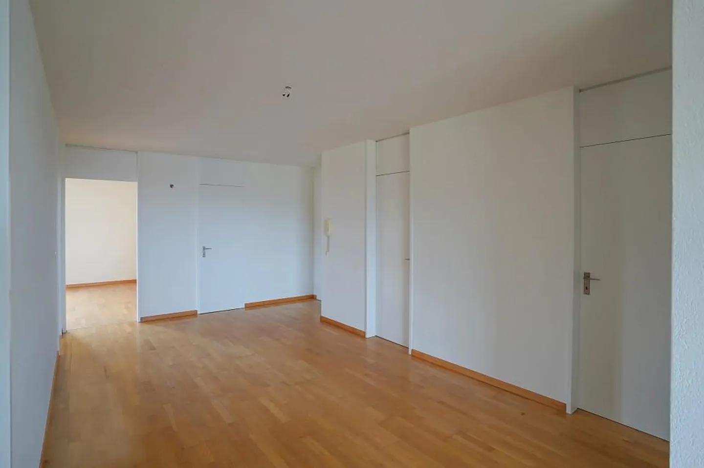 Appartamento 4½ locali vicino alla città con vista sull'Aare e sul Wohlensee - Foto 7 di 13