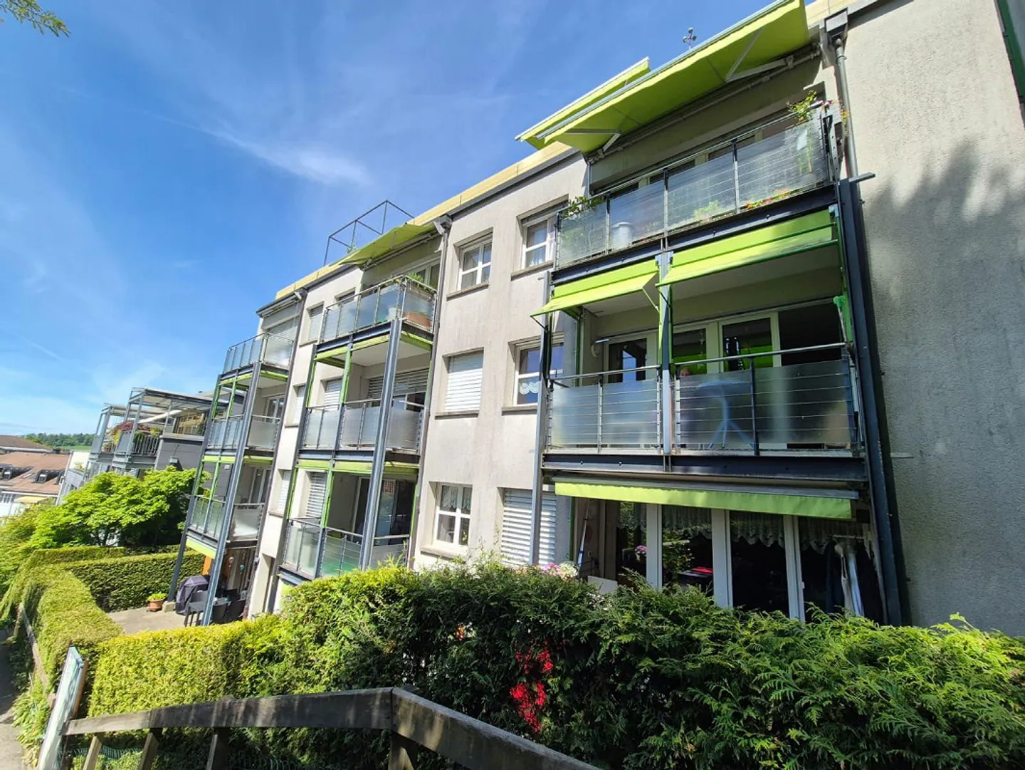 Central, cozy 2-room apartment with a view of greenery - Photo 1 of 7