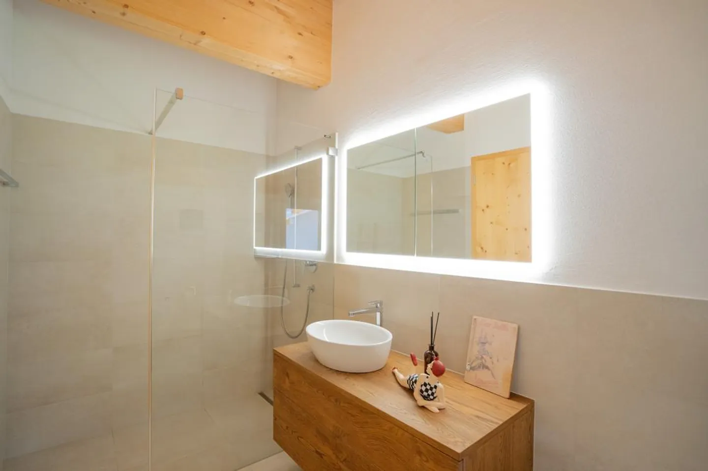 Shining star - new first residence - Photo 2 of 11