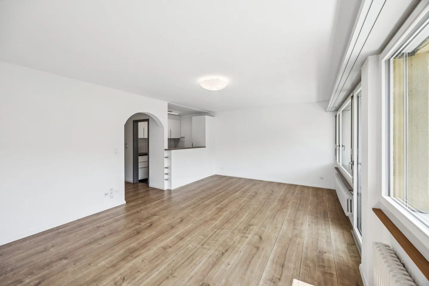 Appartamento affascinante con 2 camere in una posizione ben collegata - Foto 2 di 6