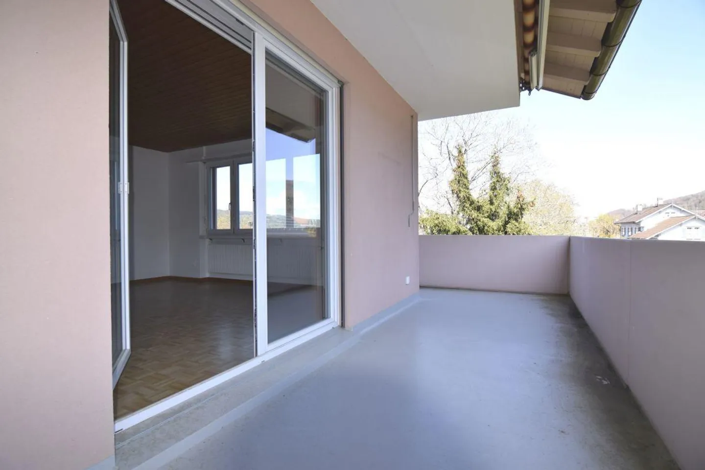 Appartement 4.5 pièces au bord de l'Untersee près de l'école - Photo 9 sur 9