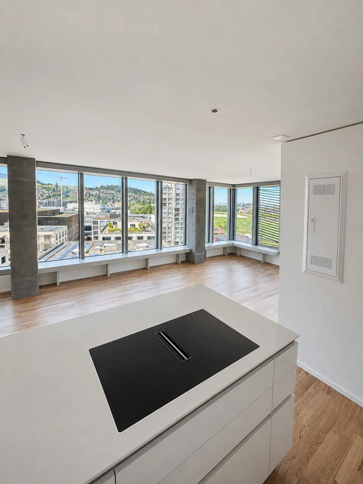 Appartamento esclusivo di 3,5 stanze nel PilatusTower con finiture di alta qualità - Foto 8 di 25