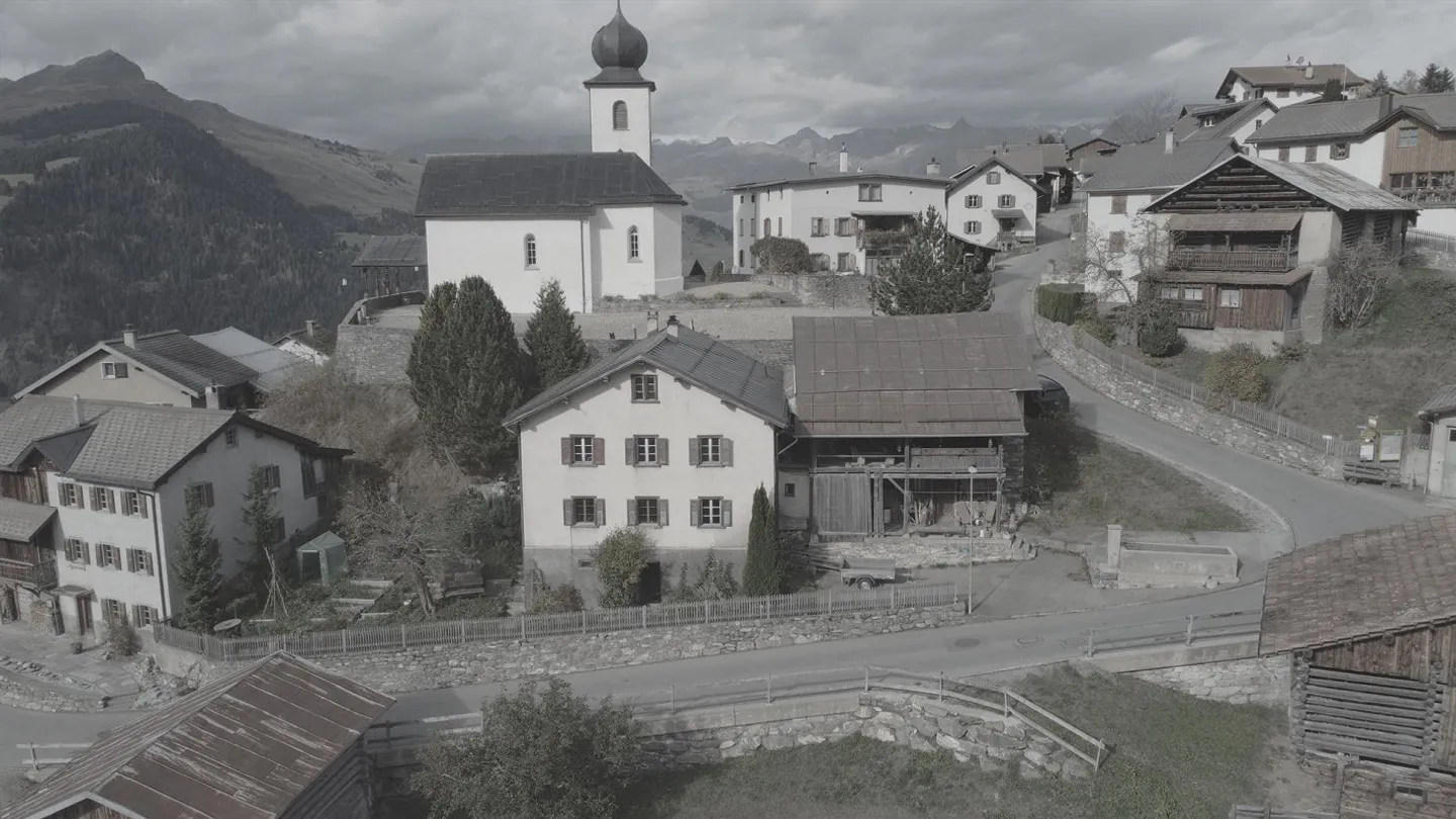Wohnen mit alpinem Charme - bewilligtes Sanierungsprojekt - Foto 2 von 12