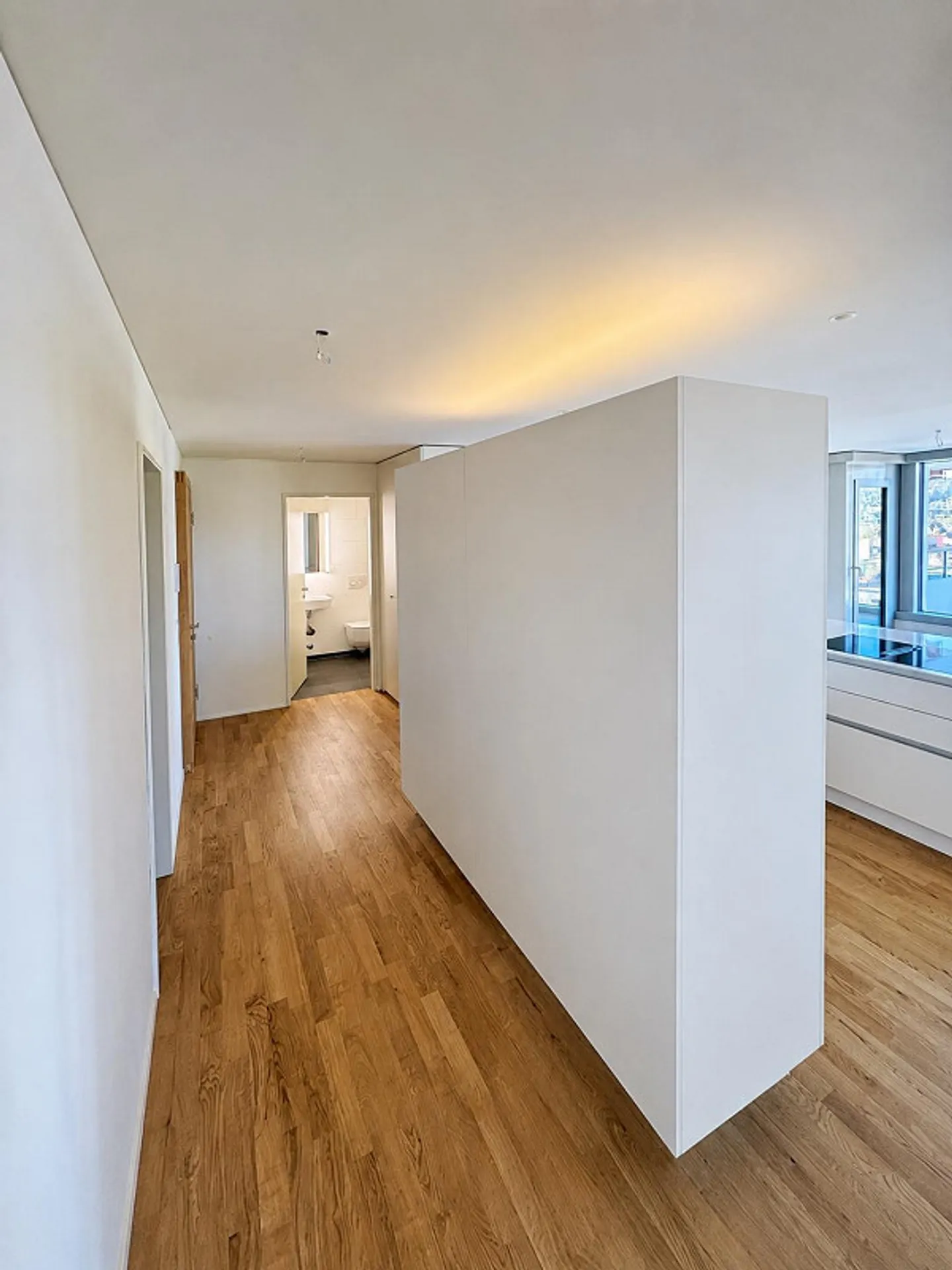 Appartamento esclusivo di 3,5 stanze nel PilatusTower con finiture di alta qualità - Foto 18 di 25