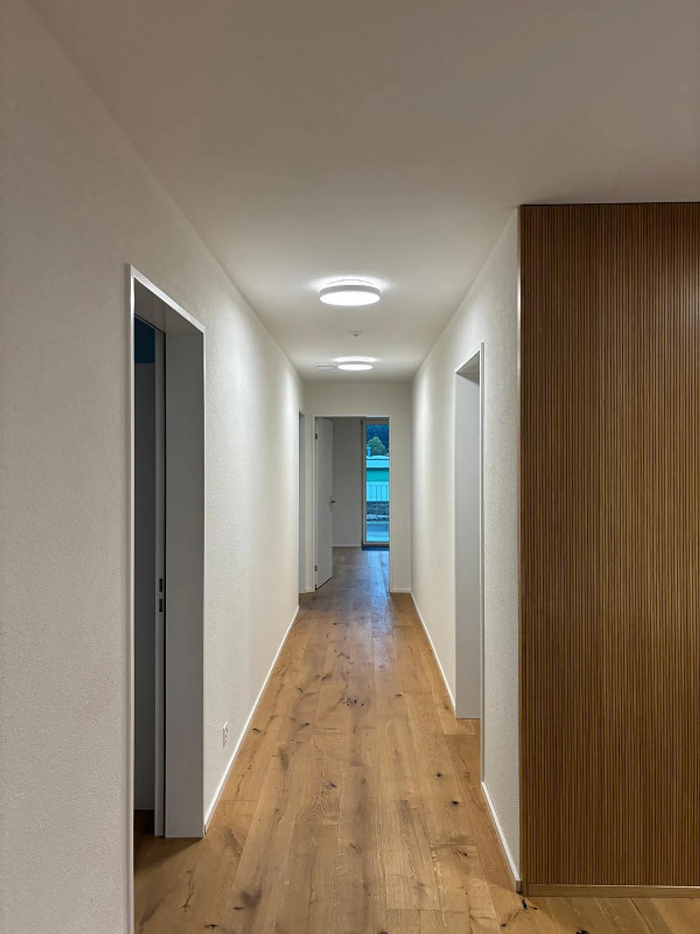 Büro Räumlichkeiten - Foto 3 von 10