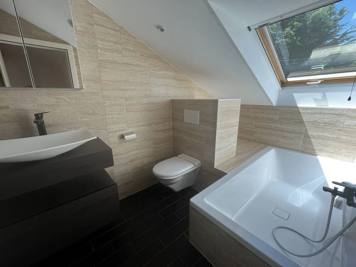 A PROXIMITÀ DELLA NATURA, SPAZIOSO, TRANQUILLO - Foto 4 di 14