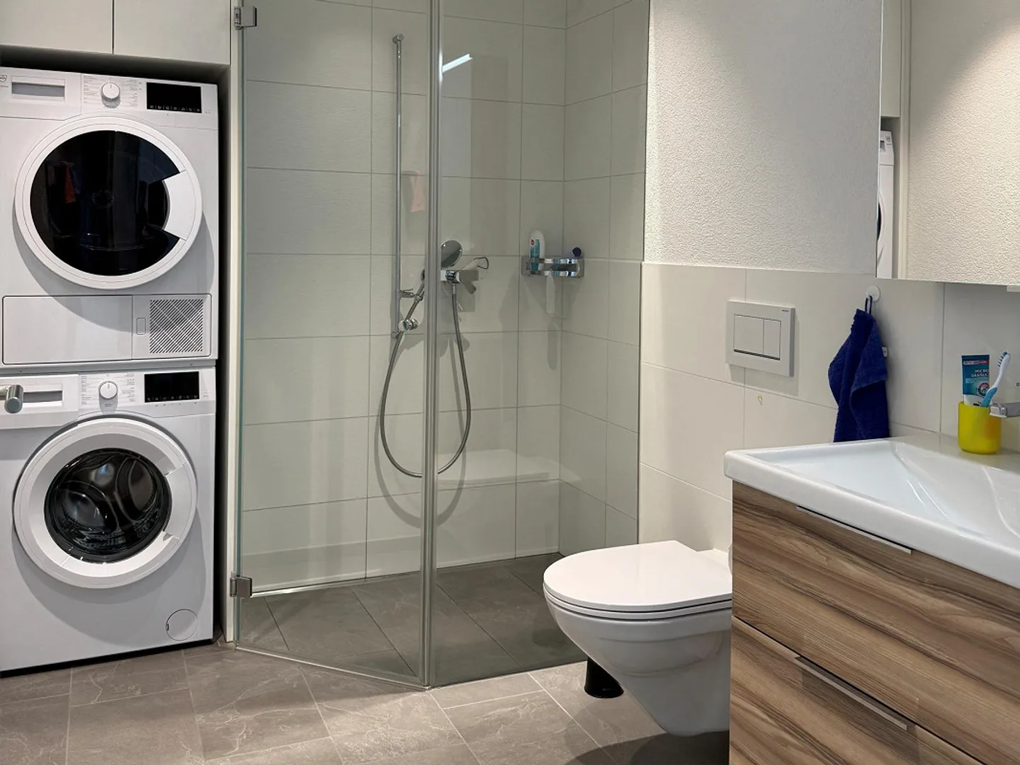 Appartamento moderno ed efficiente dal punto di vista energetico di 2,5 locali - Foto 4 di 8