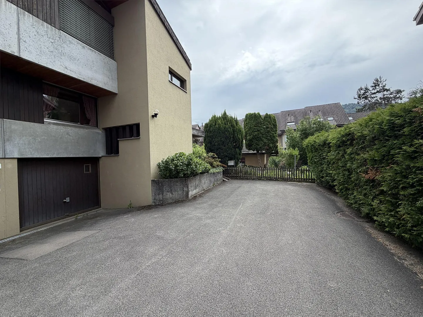 5 1/2-room semi-detached house in Münsingen - Photo 4 of 5