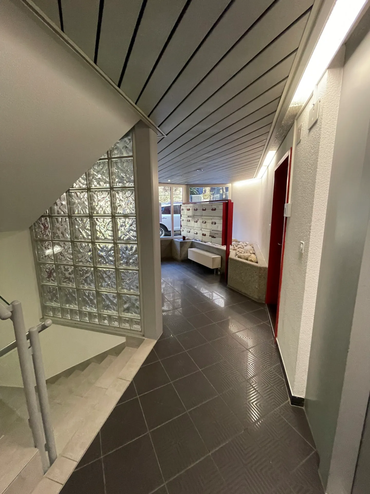 Locale commerciale Losanna - Foto 2 di 3