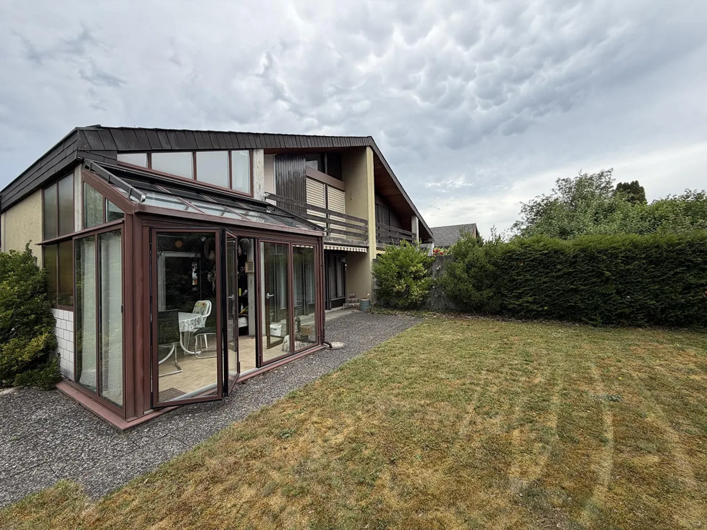5 1/2-room semi-detached house in Münsingen - Photo 2 of 5