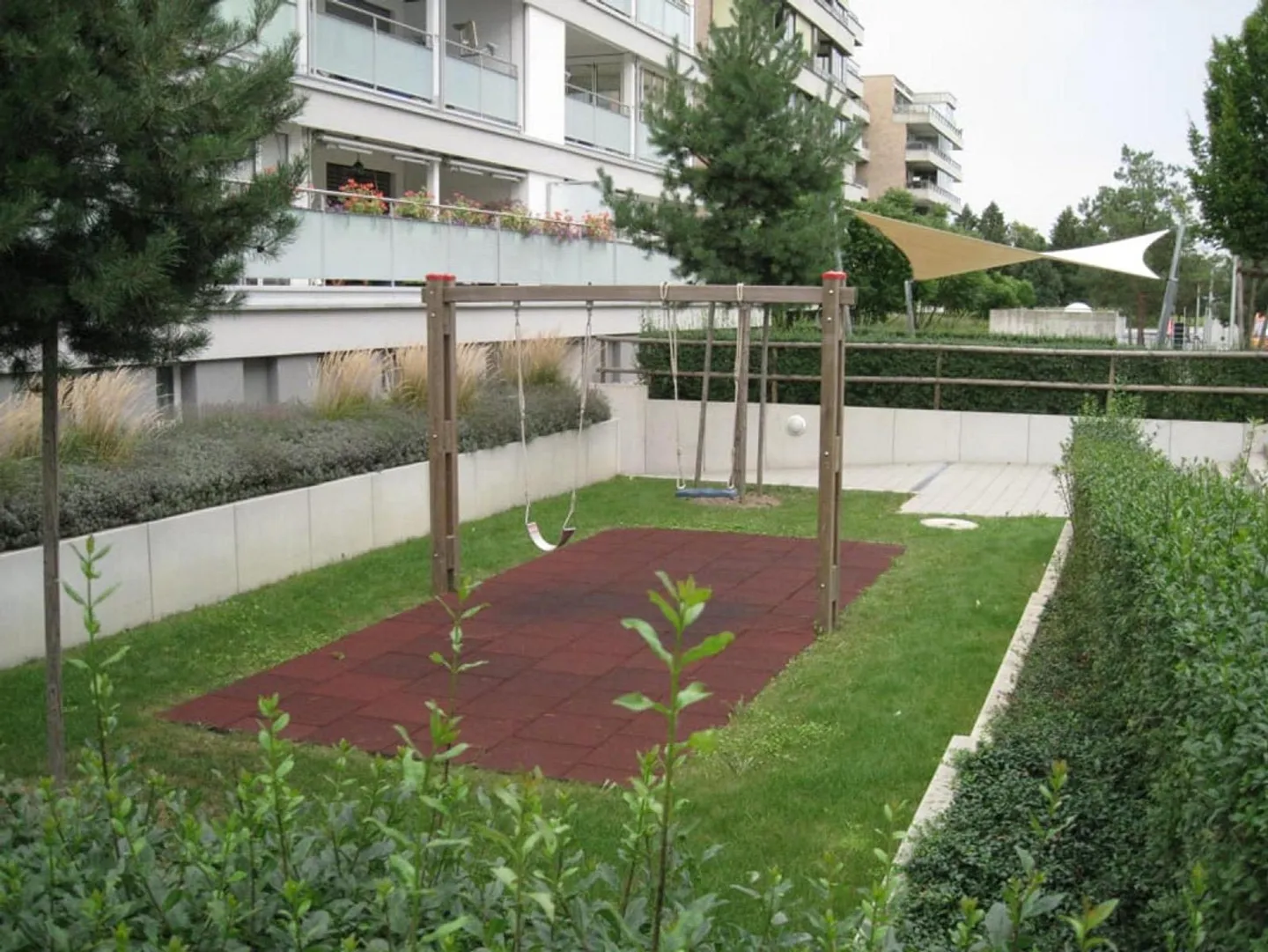 Modernes Apartment mit Wintergarten - Foto 3 von 12