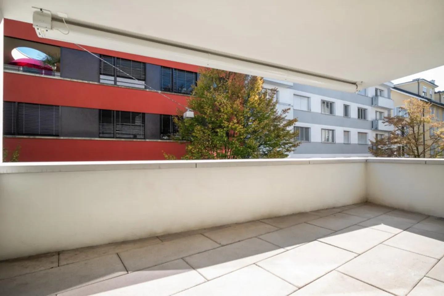 Modern Living in the Heart of Lucerne! - Photo 8 of 9