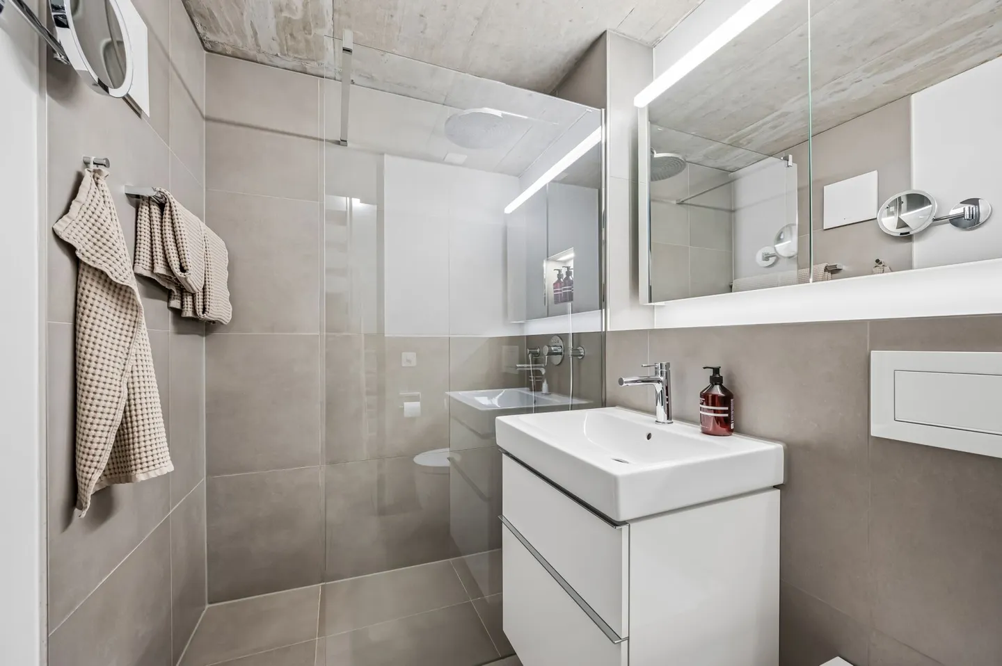 3.5-Room Duplex Garden Apartment with Character - Photo 10 of 15
