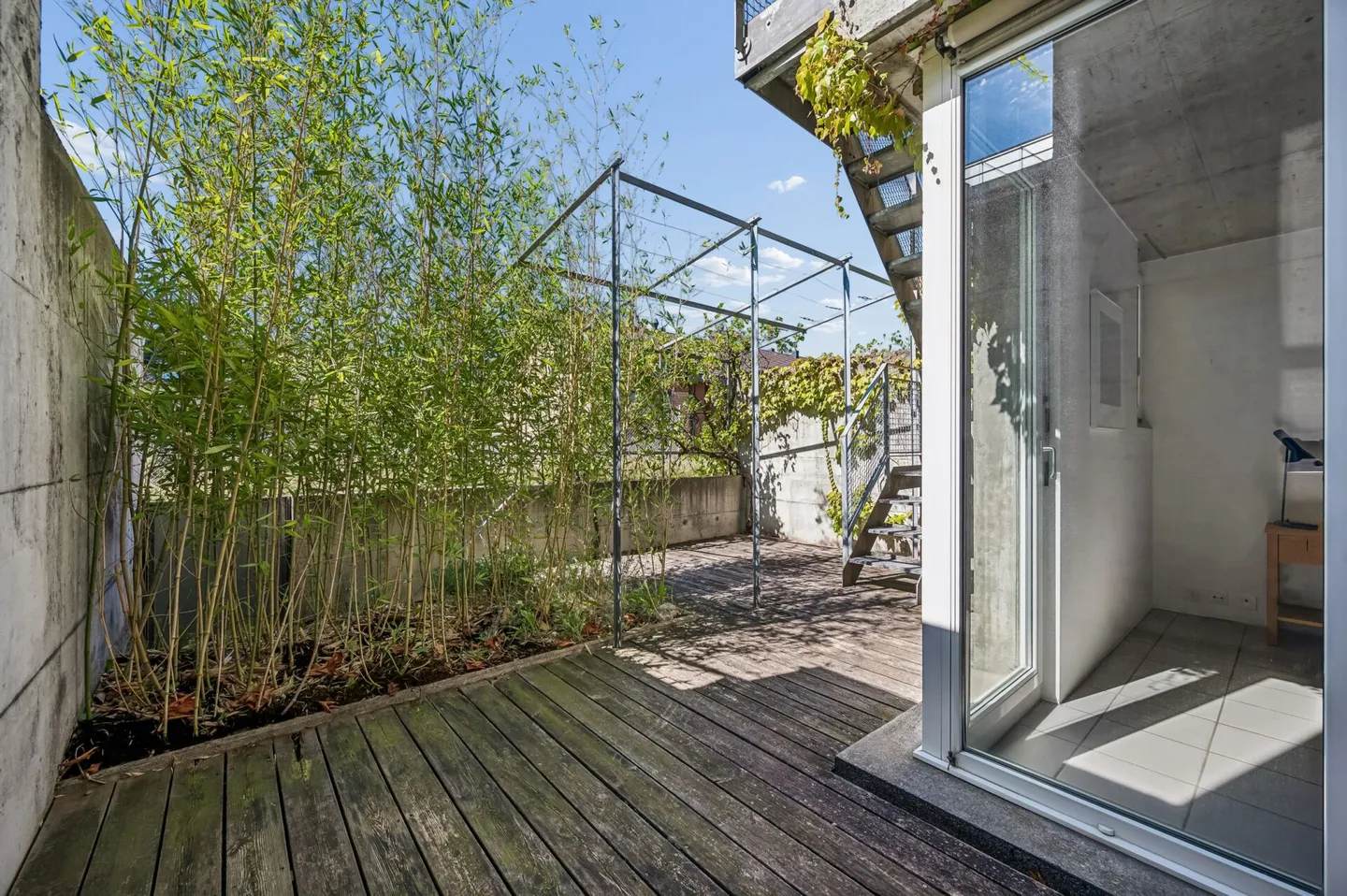 3.5-Room Duplex Garden Apartment with Character - Photo 12 of 15