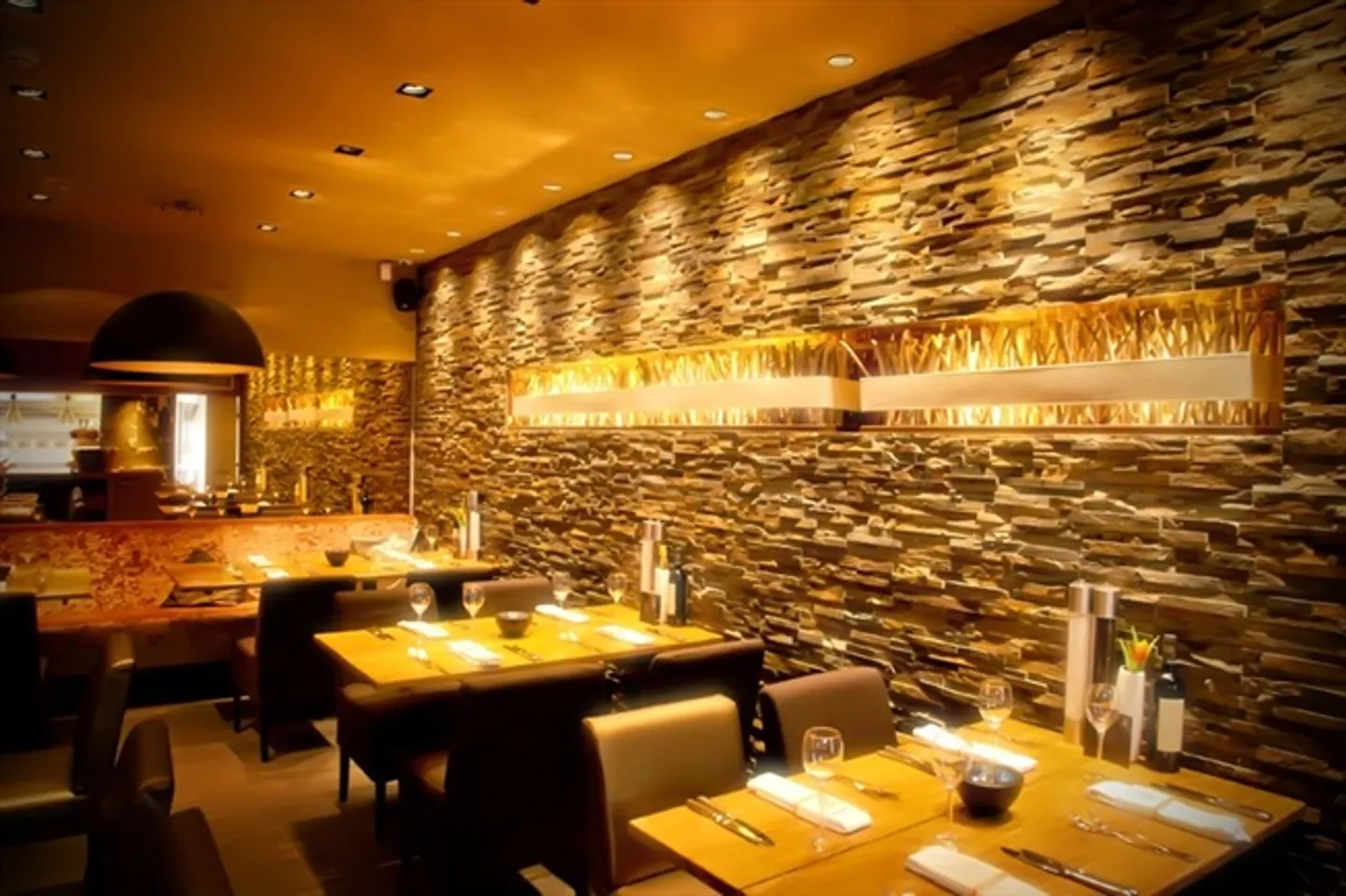 PORTES DU SOLEIL-MORGINS RISTORANTE IN VENDITA CON MURI - Foto 1 di 1