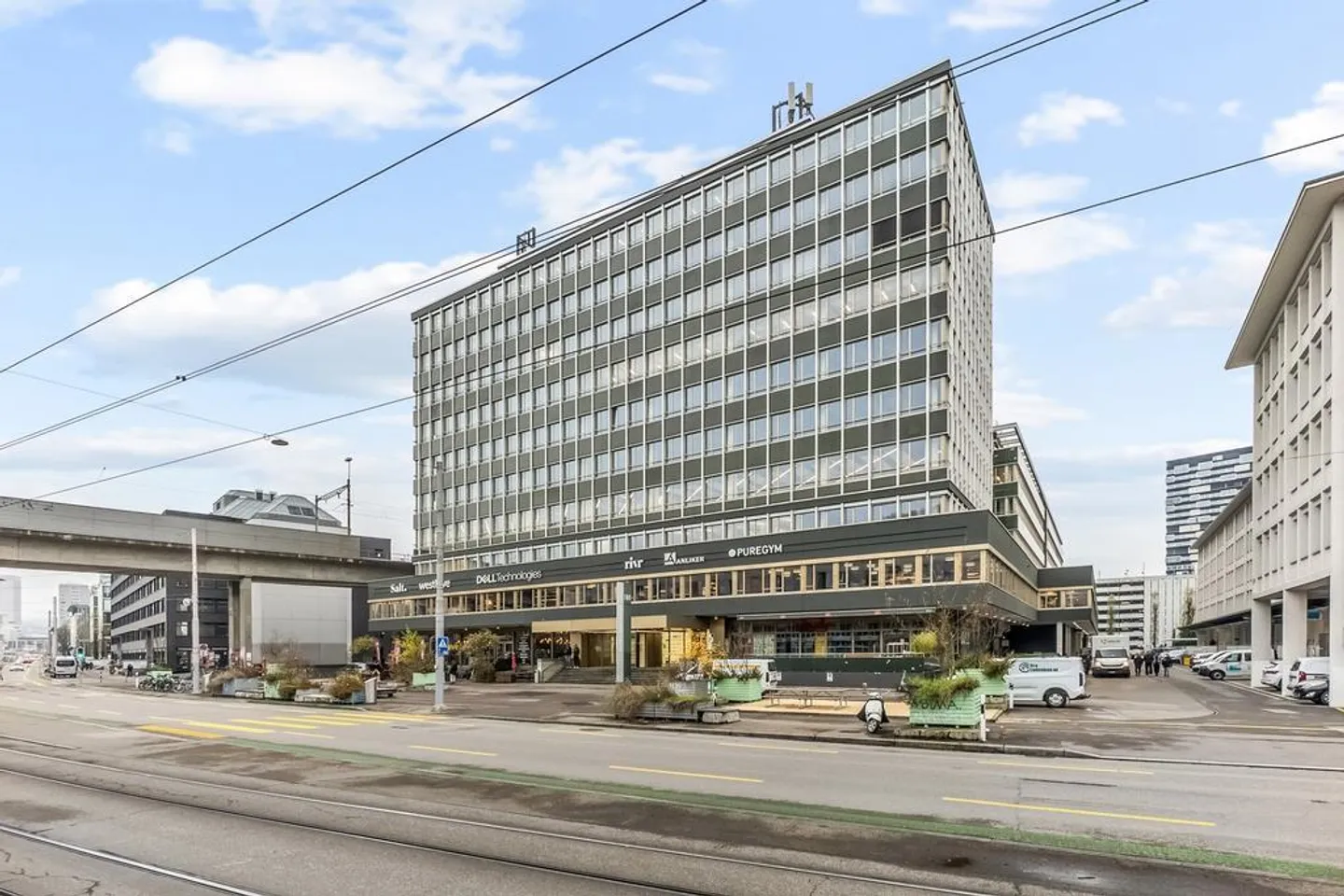 Working in the heart of Zurich West - Photo 1 of 11