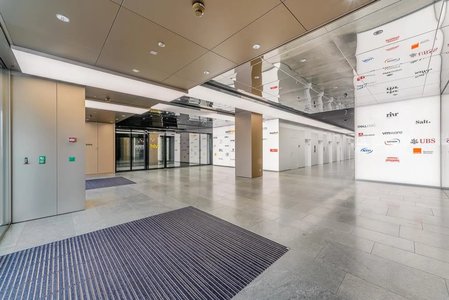 Working in the heart of Zurich West - Photo 3 of 11