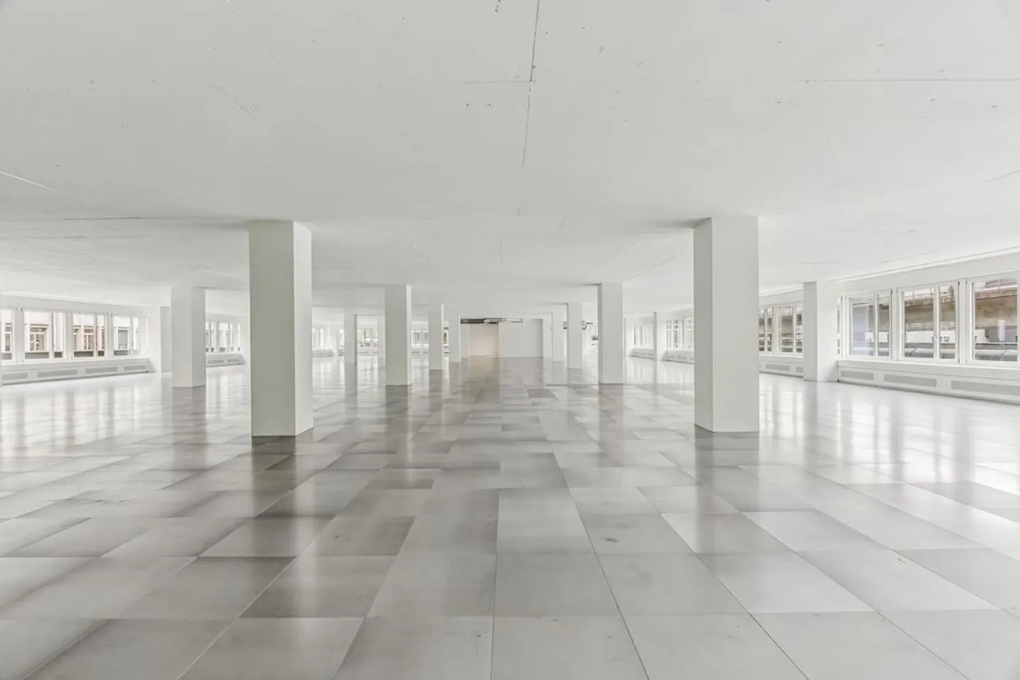 Working in the heart of Zurich West - Photo 7 of 11