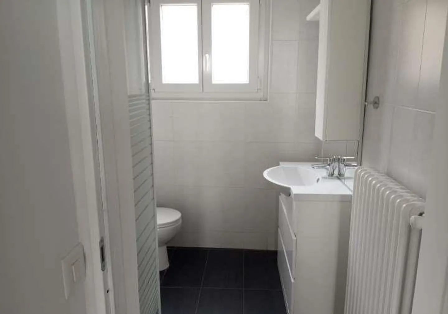 Ampio appartamento di 3,5 locali senza mobili a Morbio Inferiore - Foto 9 di 10