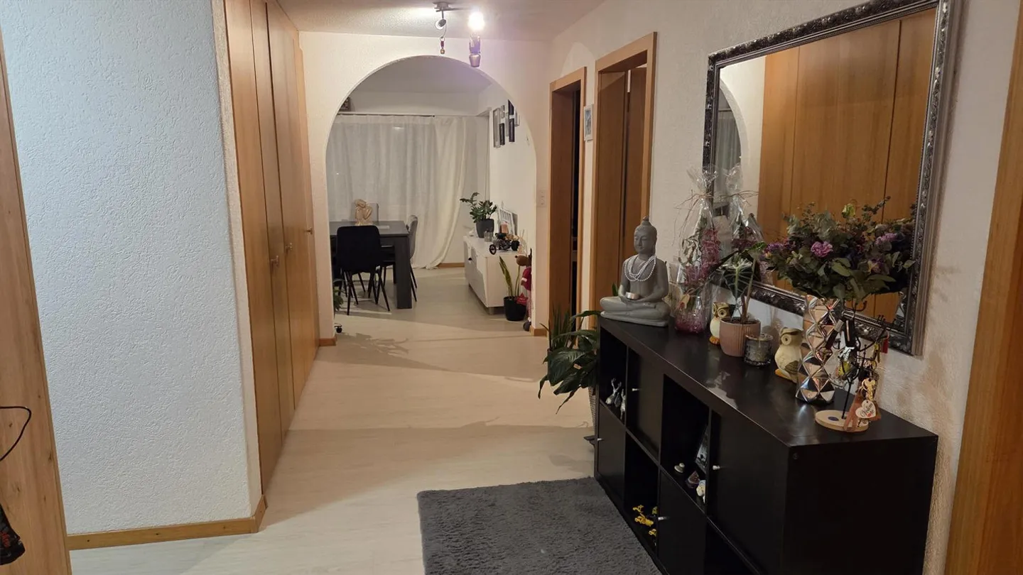 Appartamento 4.5 camere soleggiato e spazioso in affitto dal 1° aprile - Foto 6 di 17