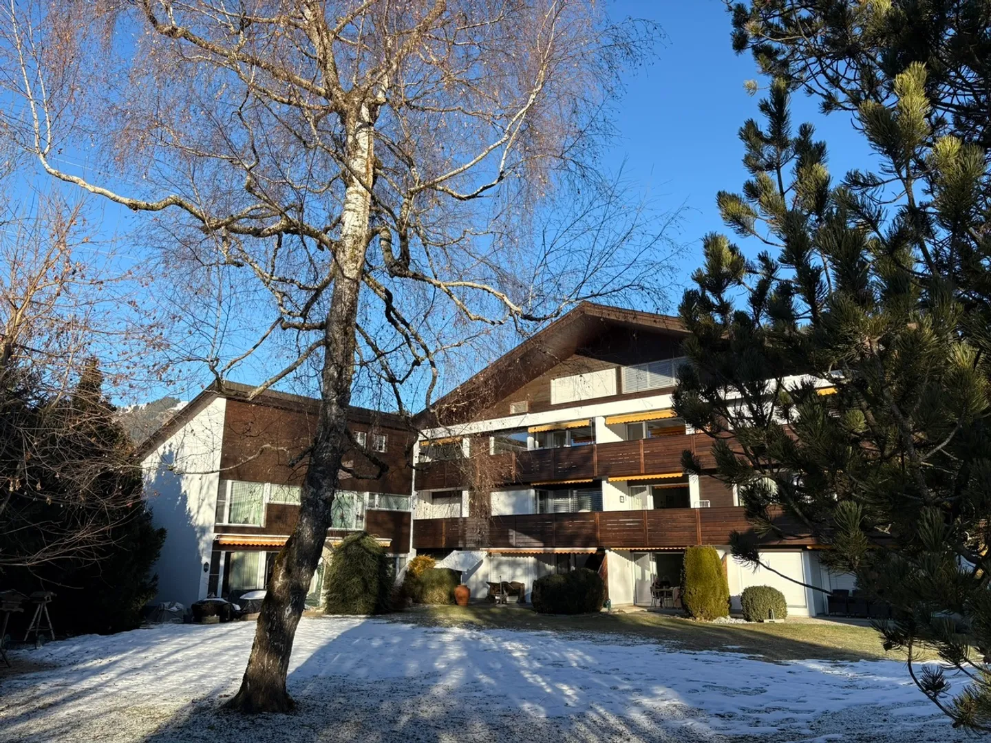 Charming Apartment in Gstaad - Photo 2 of 6