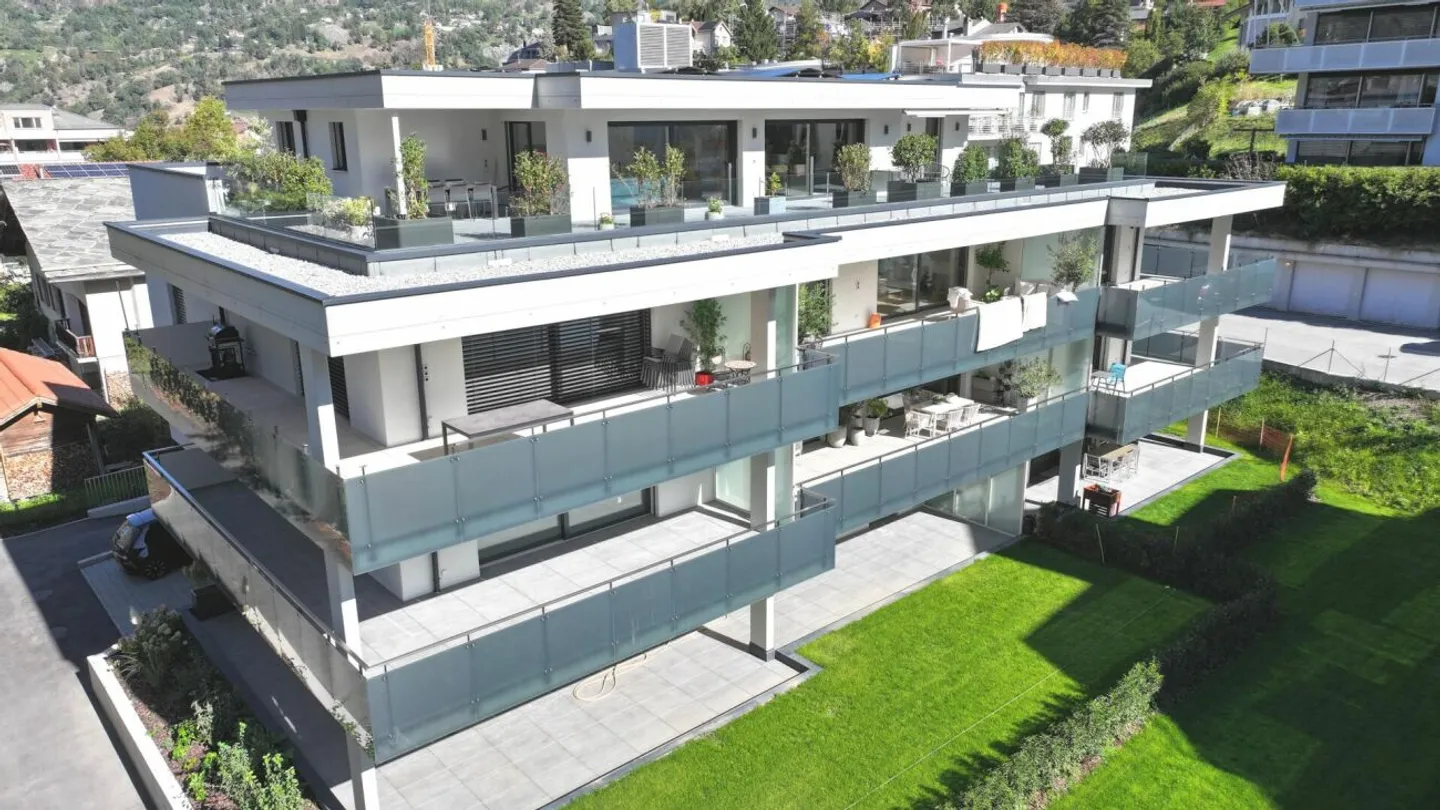 Nuovo appartamento giardino 4.5 locali con molto spazio esterno - Foto 4 di 4