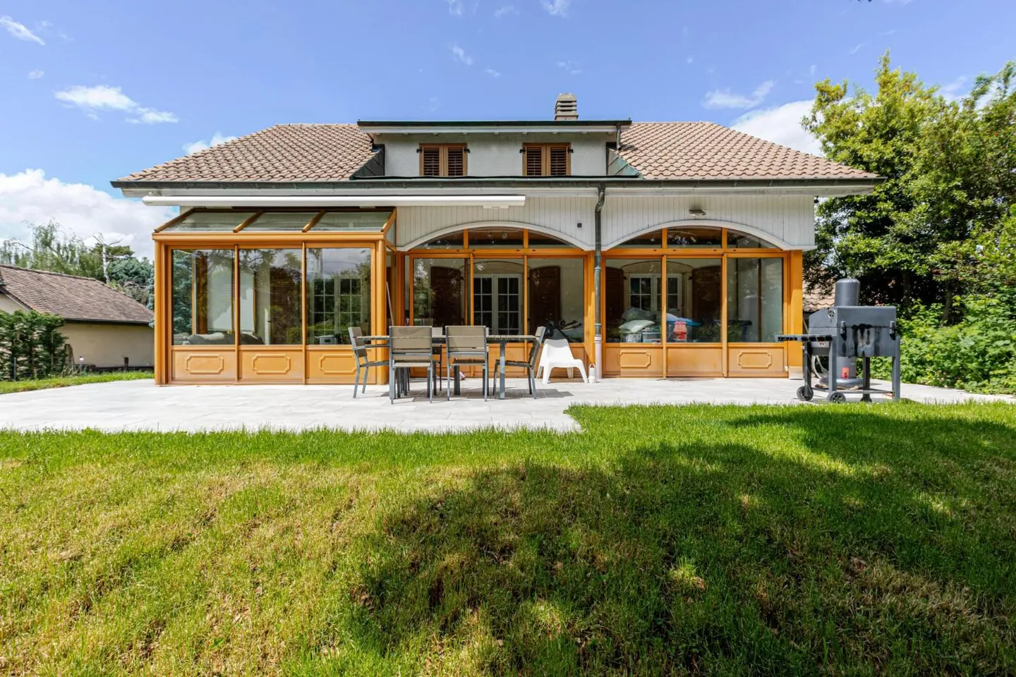 INDIVIDUAL HOUSE OF 6.5 ROOMS - CHÊNE-BOURG - Photo 1 of 12
