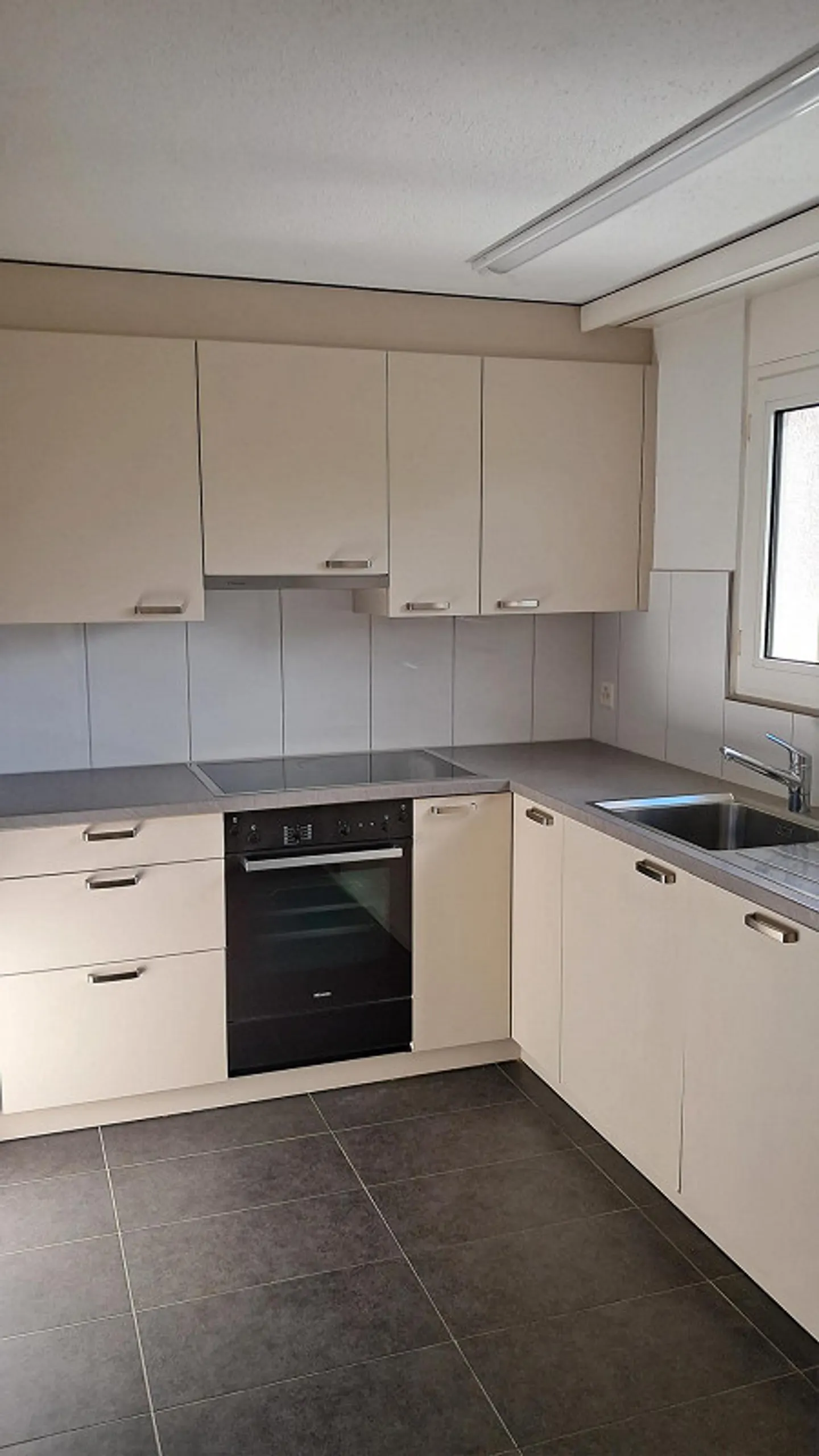 appartement spacieux et abordable - Photo 1 sur 17