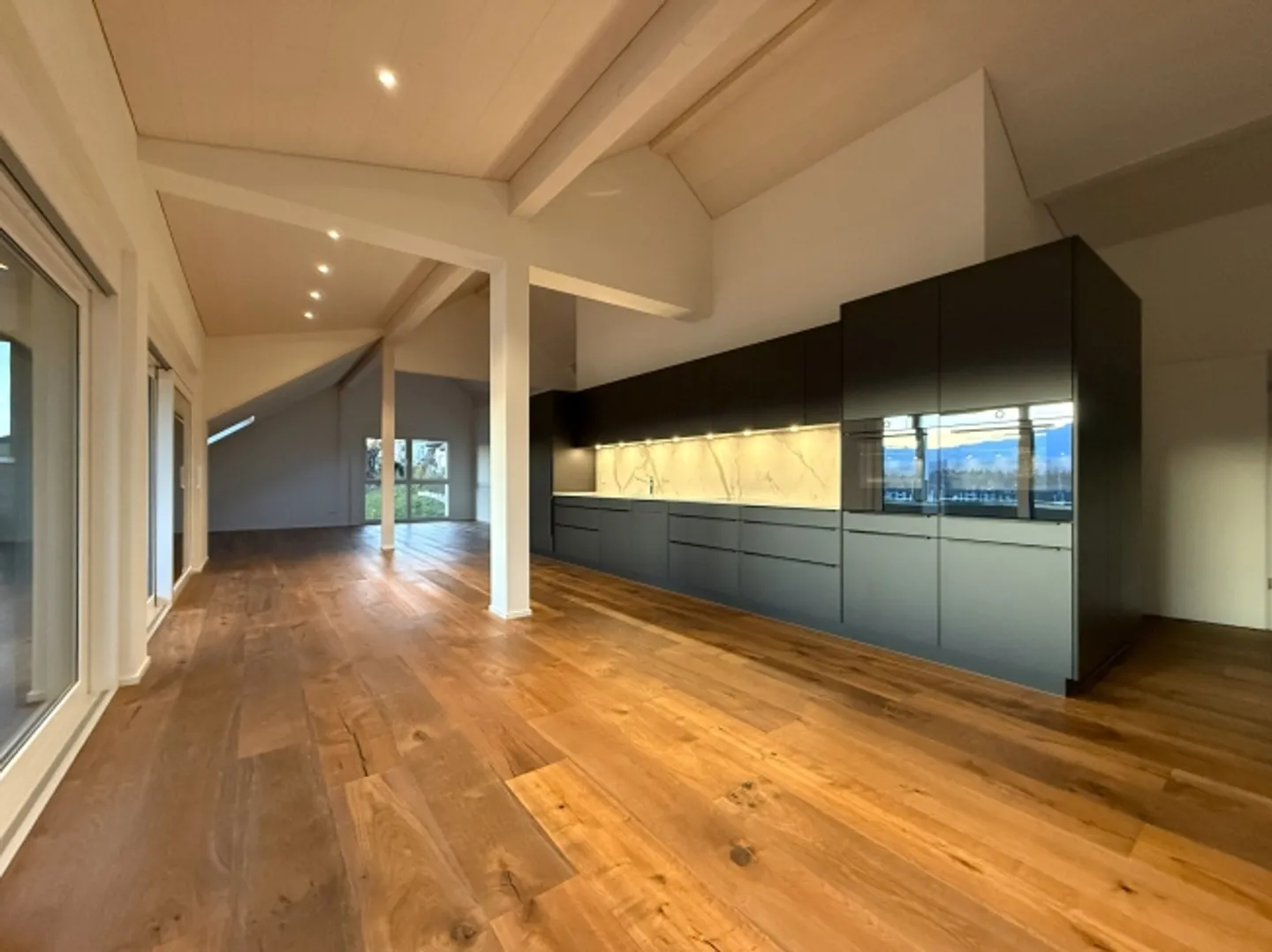 5.5-room penthouse apartment with mountain view in Heimberg for sale - Photo 5 of 13