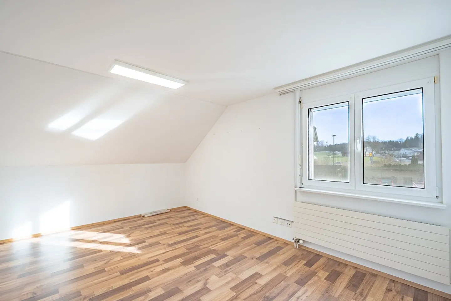 Appartement 6.5 pièces avec garage double - Photo 5 sur 10