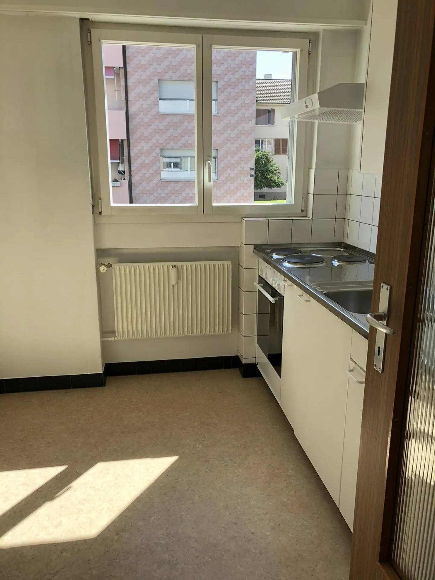 Living in Burgdorf! - Photo 4 of 4