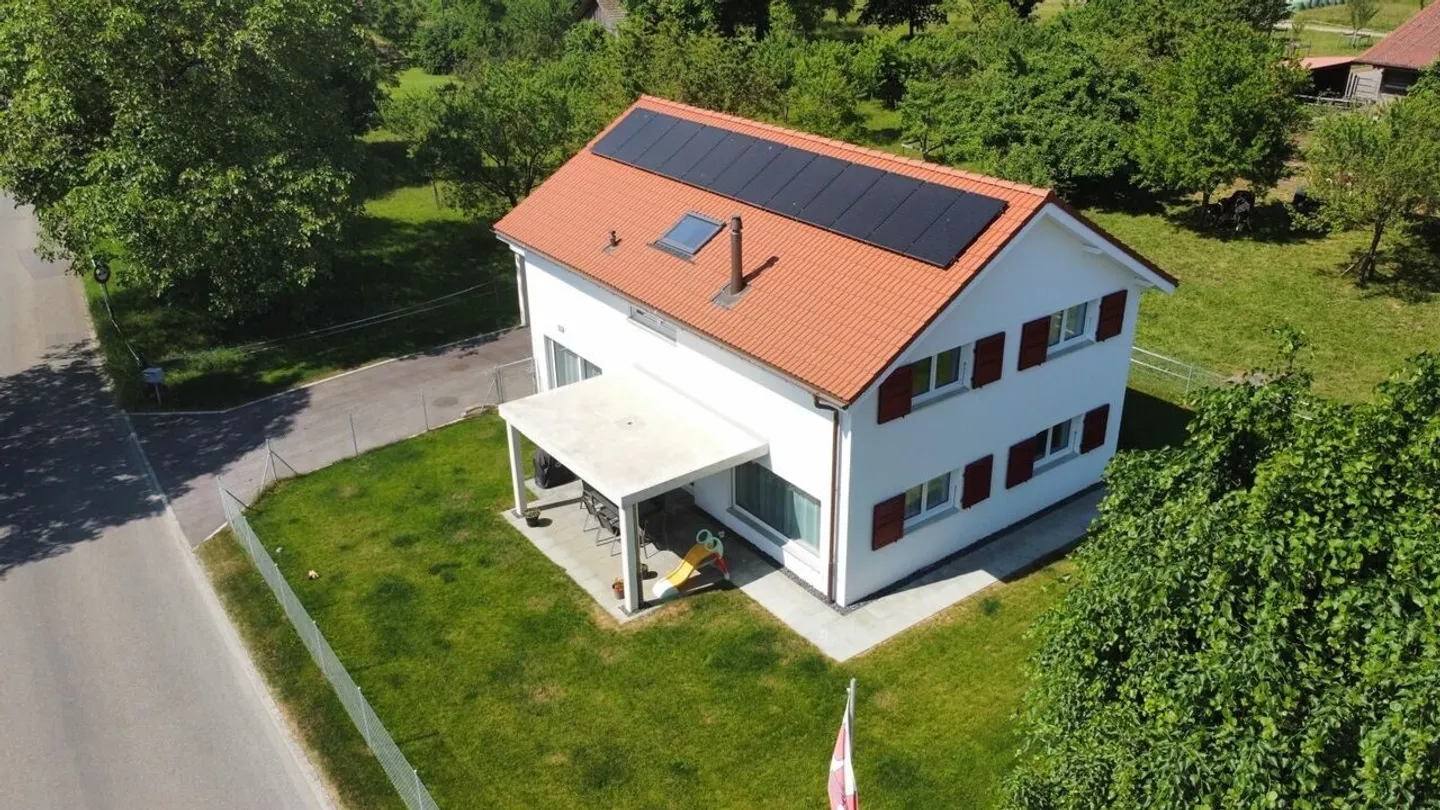 Einfamilienhaus kaufen - Foto 1 von 13