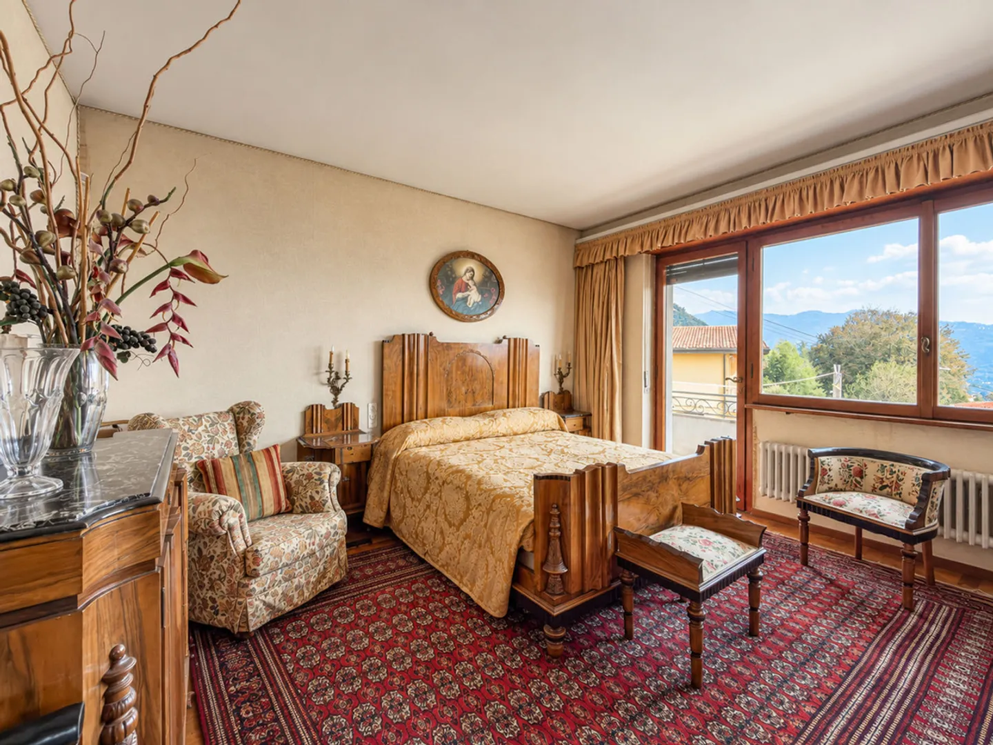 Noble Villa in Vacallo - Photo 9 of 33