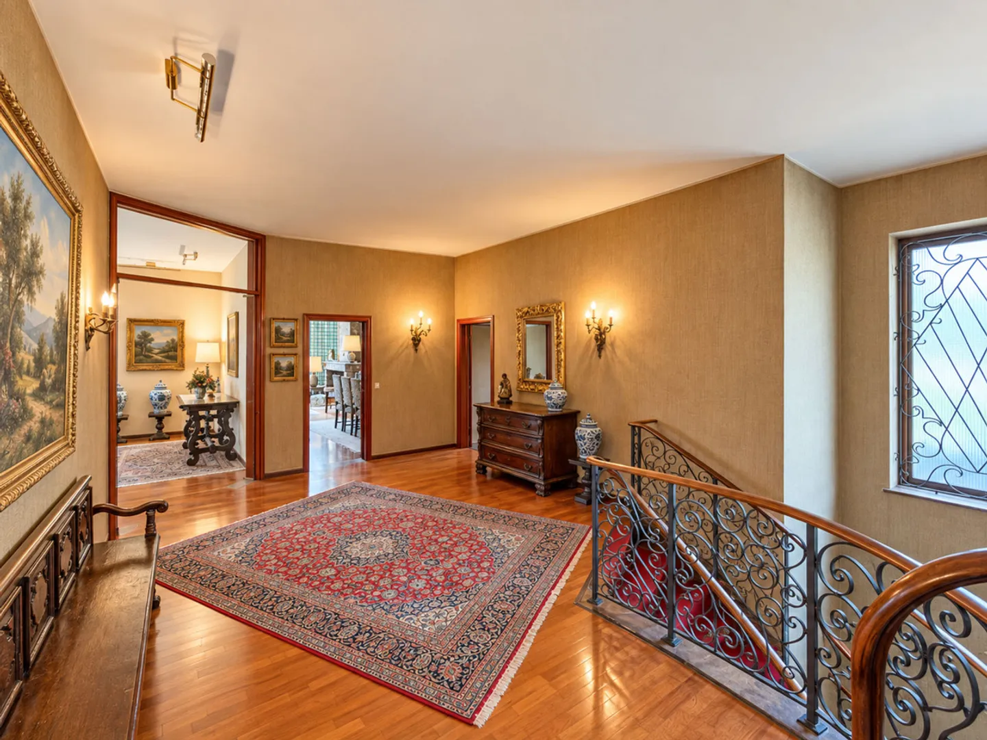 Noble Villa in Vacallo - Photo 12 of 33