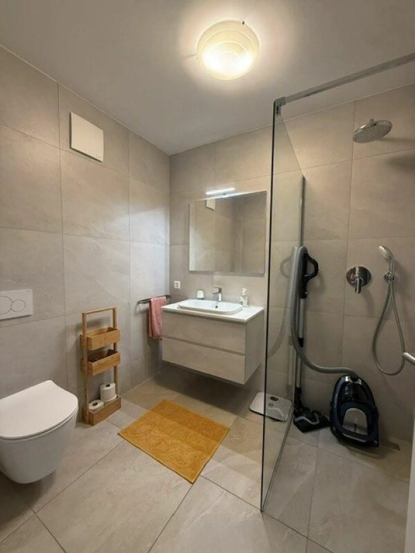 Ampio e moderno 2.5 locali a San Vittore - Photo 6 sur 7