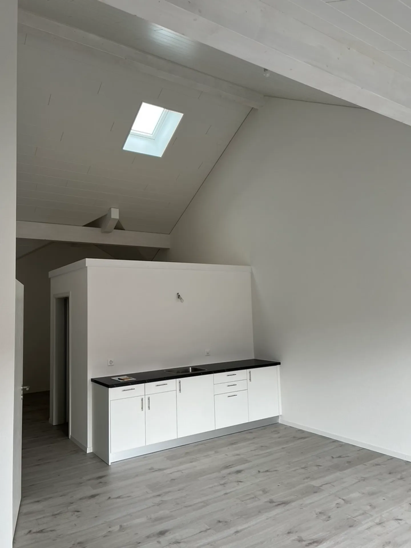 Espace de bureau moderne à Chavannes - Photo 3 sur 6
