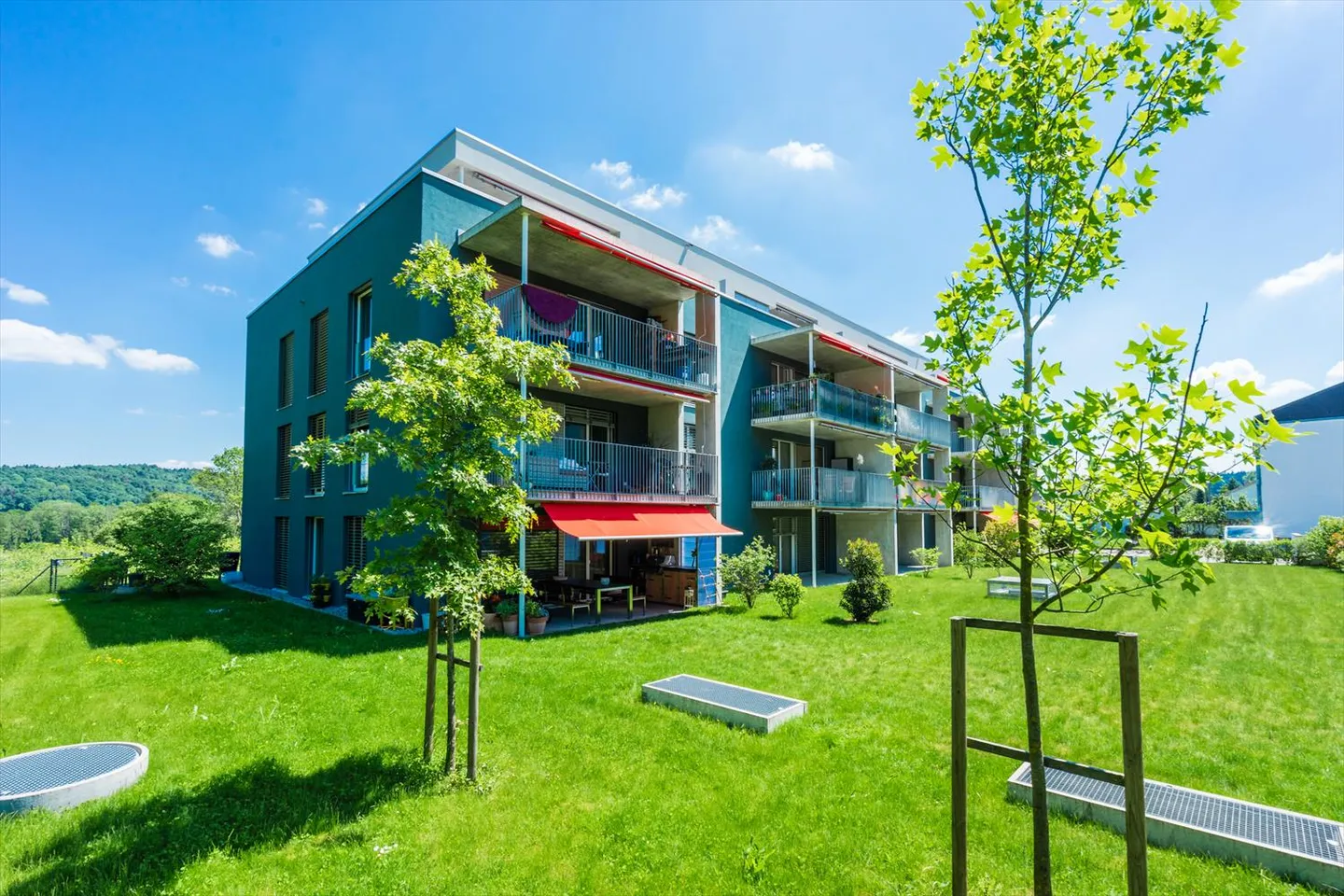 Appartement moderne avec balcon - Photo 1 sur 9