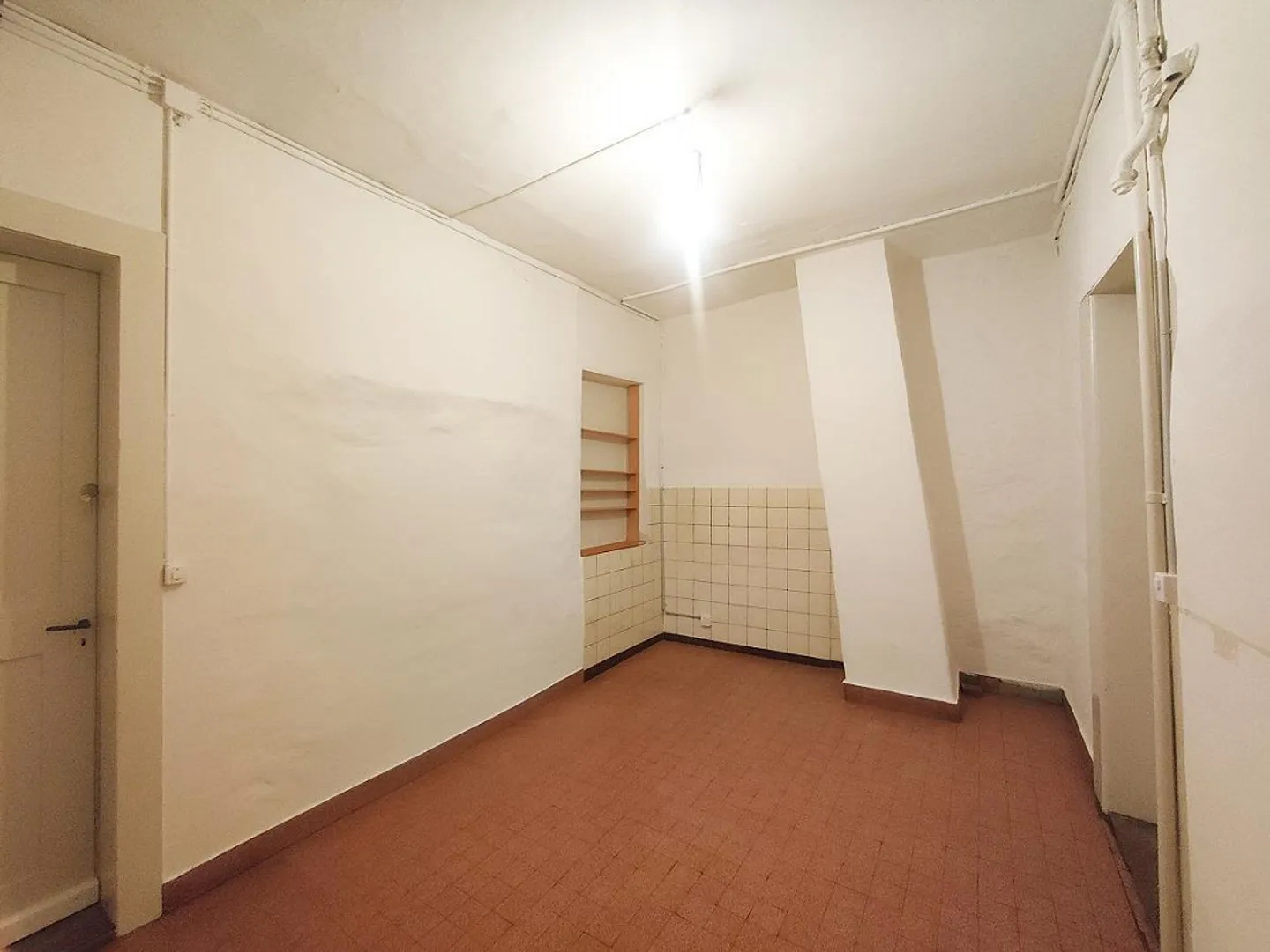 Attractive office space in the heart of the old town - Photo 7 of 12