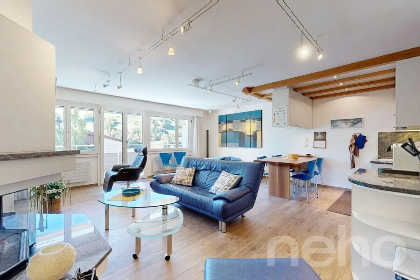 2.5-Zimmer-Wohnung mit Balkon und Bergsicht in Cunter - Foto 2 von 10