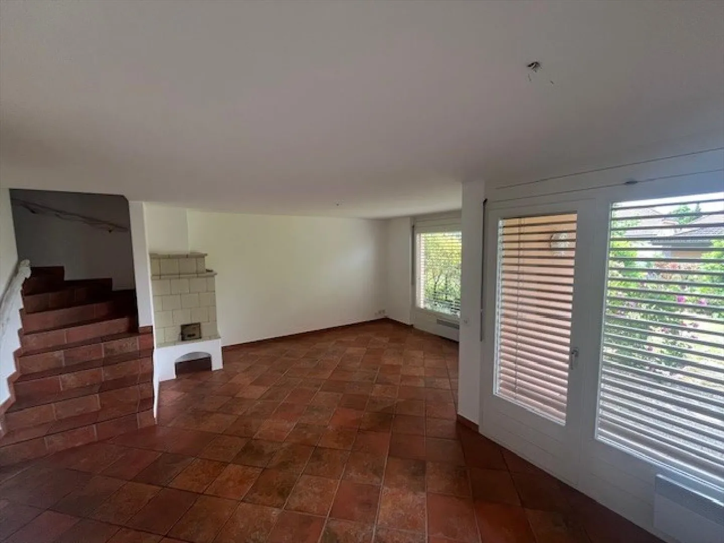 Semi-Detached House 4.5 Rooms - Photo 3 of 13