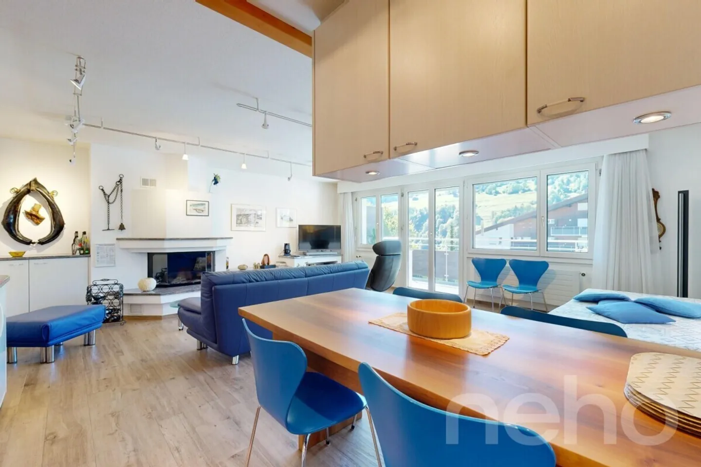 2.5-Zimmer-Wohnung mit Balkon und Bergsicht in Cunter - Foto 4 von 10