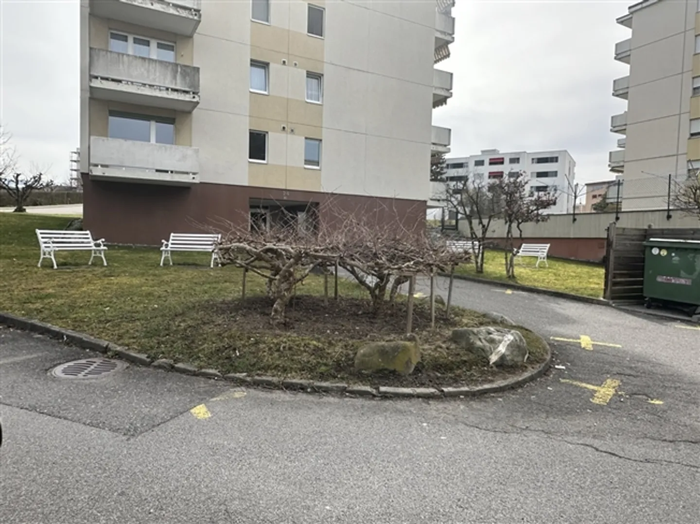 Marly 3,5 pièces + 1 appartement carré + 1 appartement carré + 1 place de parking extérieure - Photo 4 sur 11