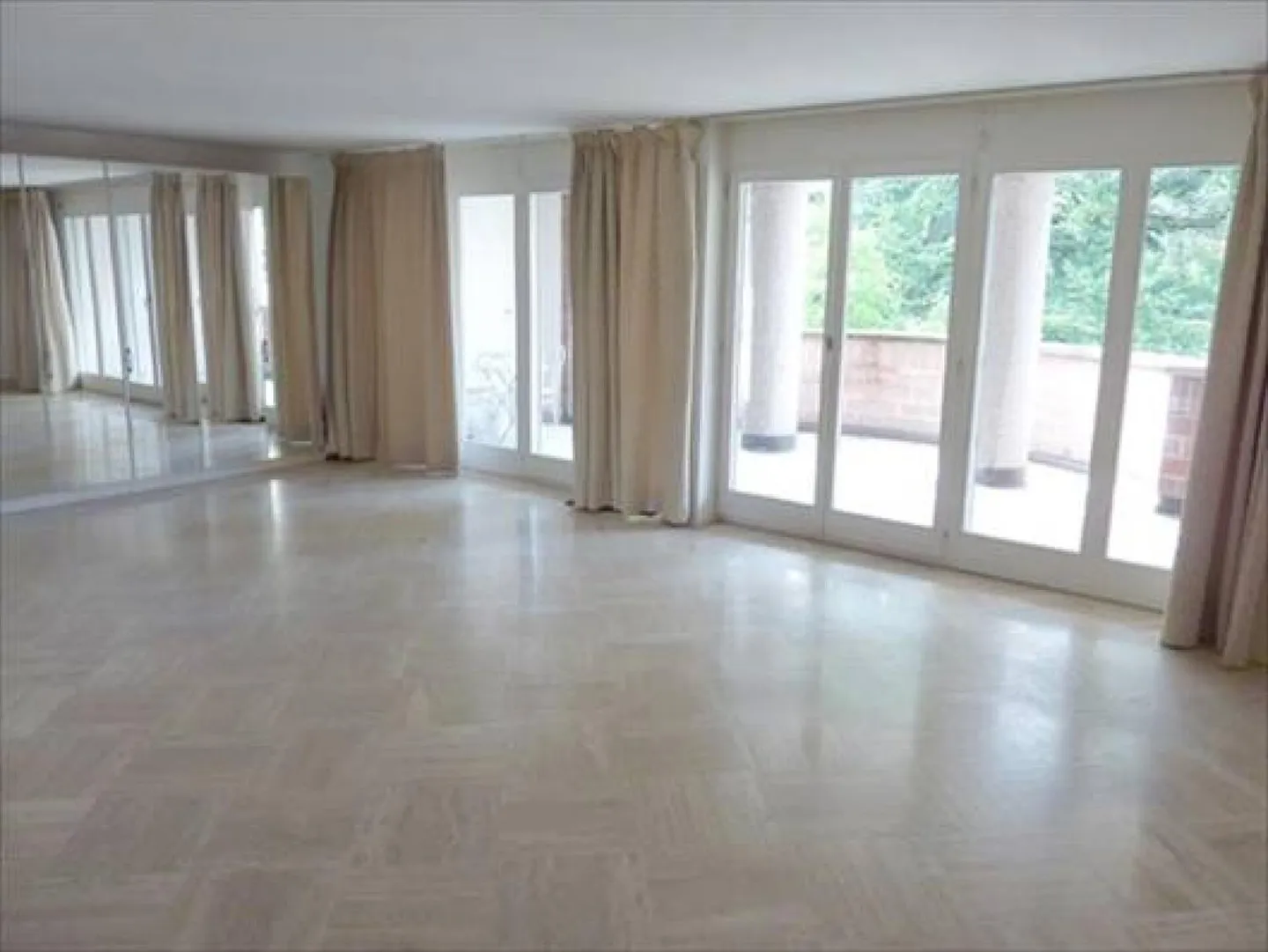 Appartamento eccezionale in parco privato con piscina a Bellevue - Foto 2 di 8